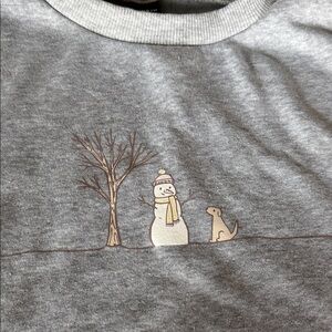 SHEIN Gray Sweatshirt with Snowman and Dog Print